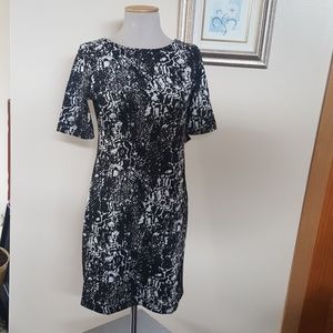 Bongo short sleeve dress